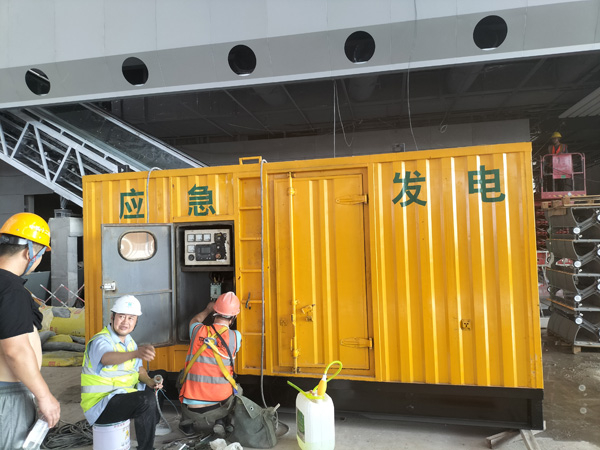 番禺怎样判断空气滤清器是否需要更换？